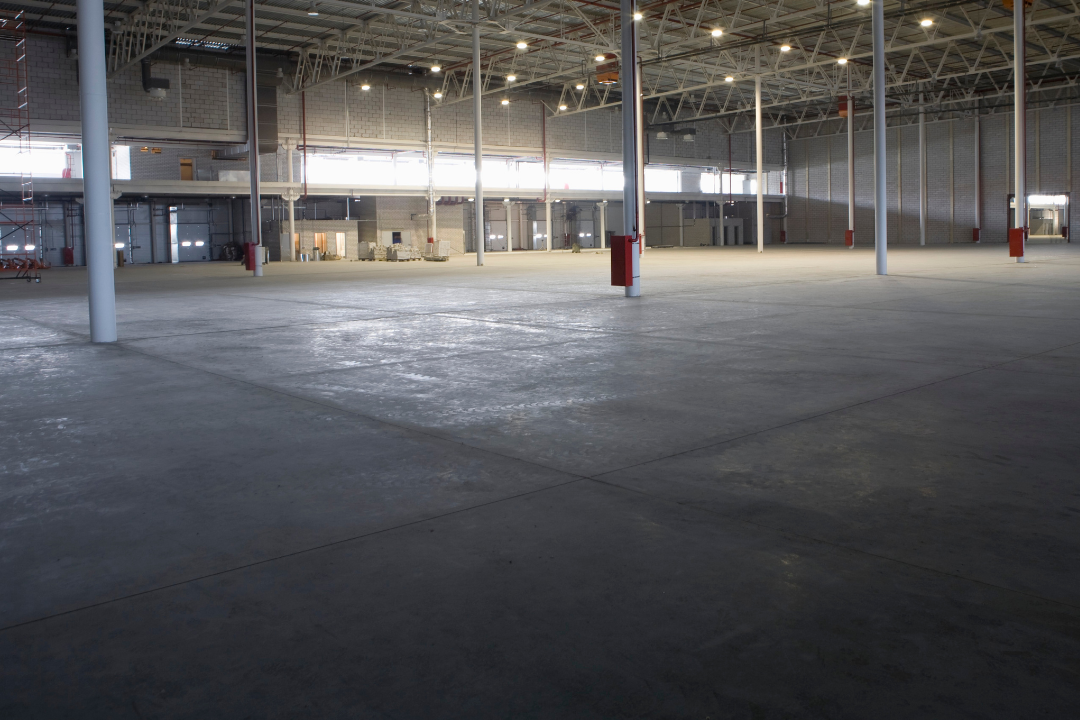 WAREHOUSE 